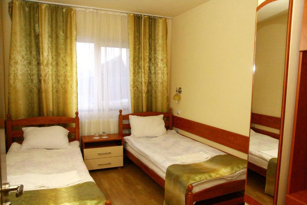 Hotel Casa Agnes Vendeghaz Fantanele  Camera foto